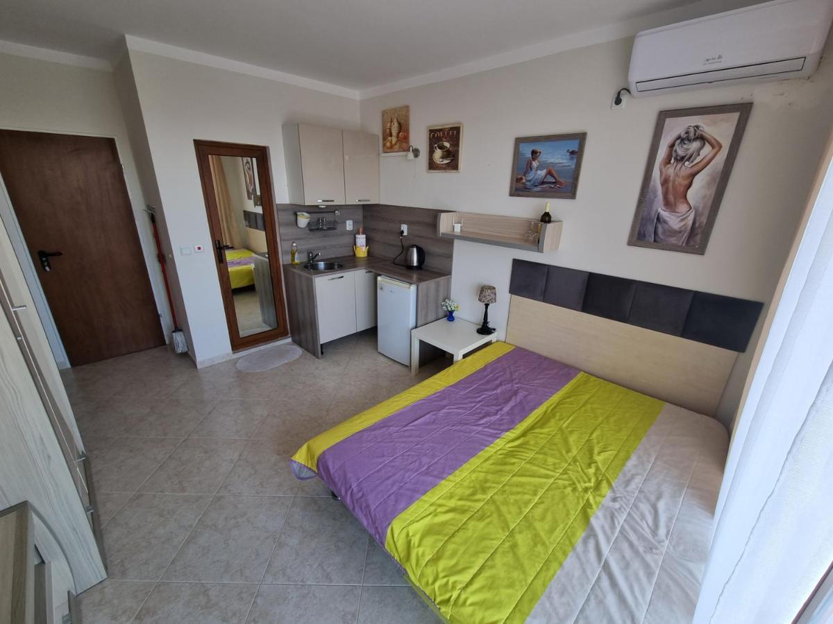 Apartments Приморсько Екстер'єр фото